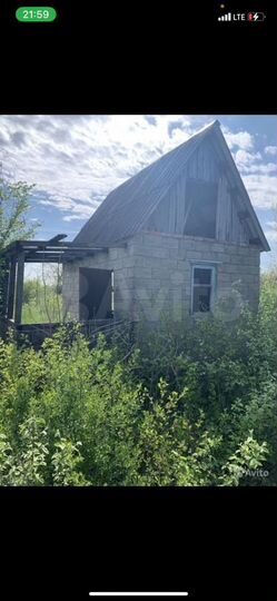 Дача 20 м² на участке 6 сот.