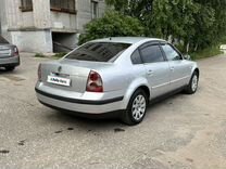 Volkswagen Passat 1.8 AT, 2003, 250 000 км, с пробегом, цена 460 000 руб.