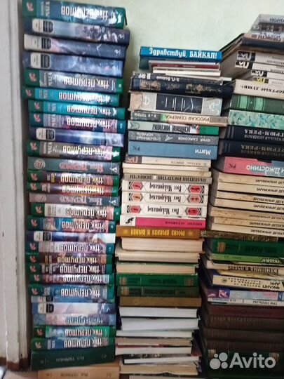 Продаю книги