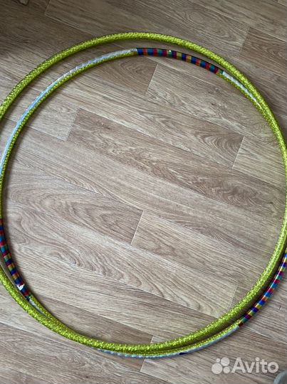 Обруч гимнастический