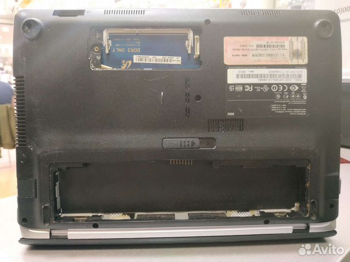 Samsung NP305U1A