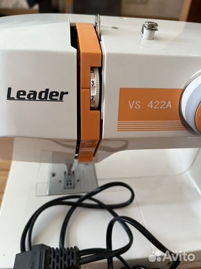 Швейная машина leader