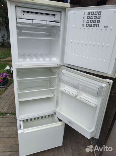 Холодильник в отличном рабочем состоянии