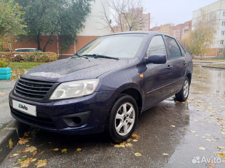 LADA Granta 1.6 МТ, 2012, 35 000 км