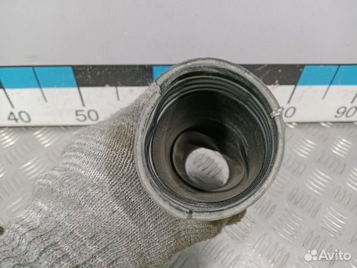 Б/У Пыльник заднего амортизатора Volkswagen#001