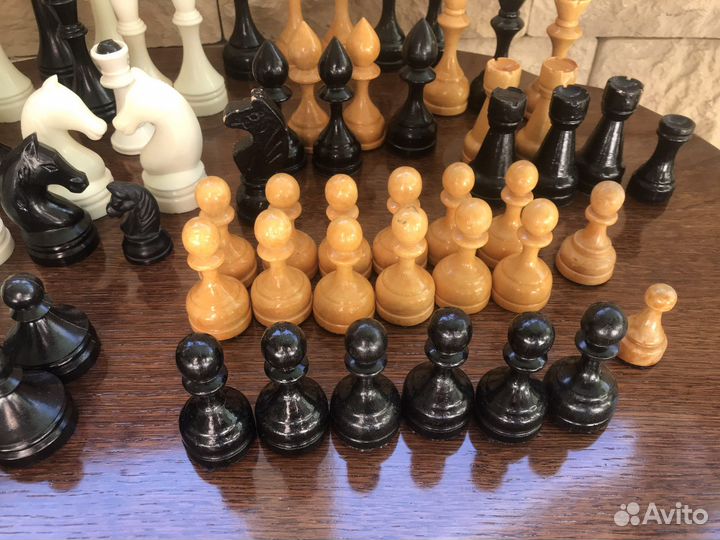 Шахматы шахматные фигуры