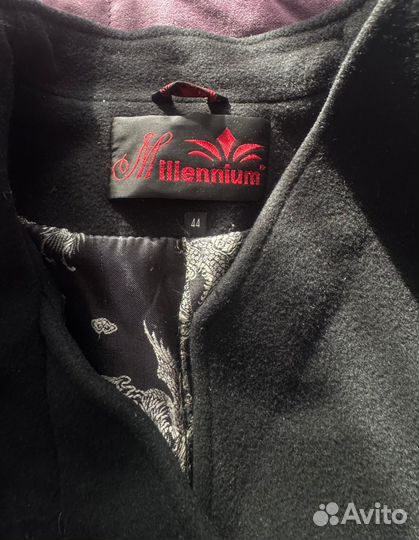 Пальто женское 44 р