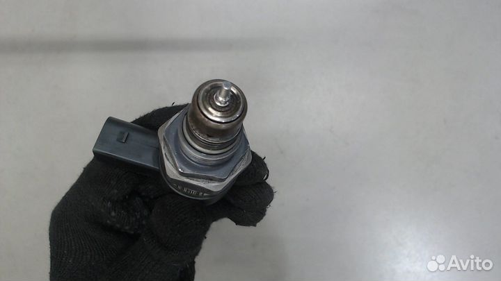 Регулятор давления топлива BMW 3 E46, 2002