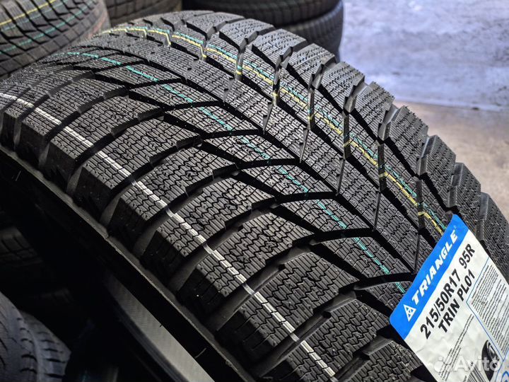 Triangle PL01 215/50 R17 95R