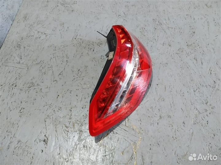 Фонарь задний левый Mercedes E-Class W212