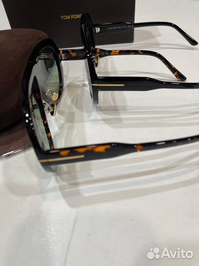 Солнцезащитные очки мужские Tom ford