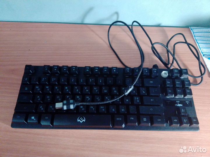 Игровая клавиатура sven KB-G7400