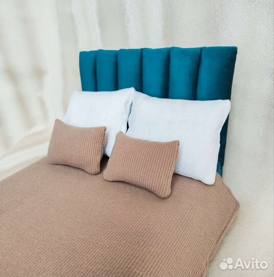 Кровать для кукол