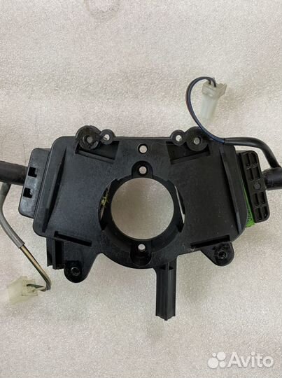 Подрулевой переключатель Chevrolet aveo T 250