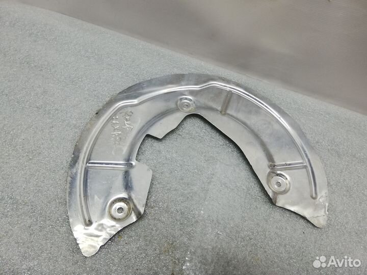 Щиток тормозного диска Jeep Wrangler 2018+