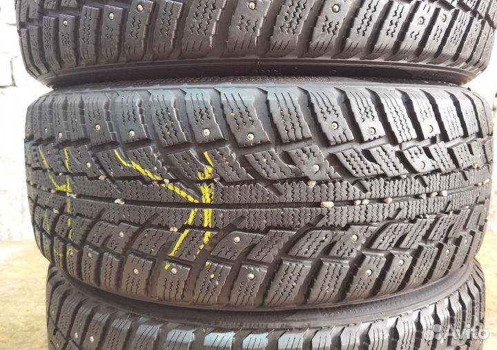 Kumho I'Zen RV KC15 225/60 R17 103T