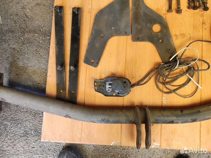 Фаркоп на ford focus 2 универсал brink