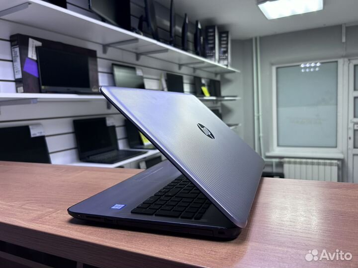 Hp бизнес core i7-7500u + 8 ram + ssd