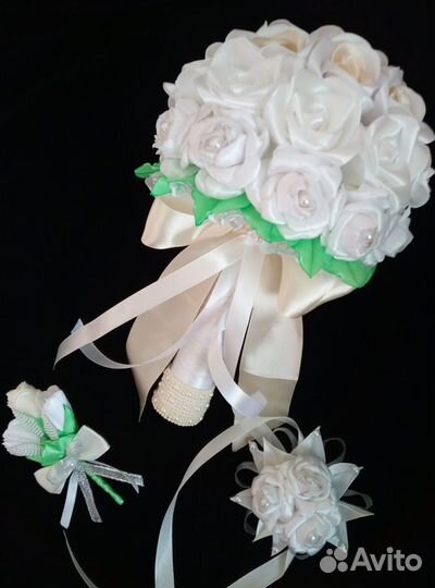 Свадебные аксессуары. Набор из атласной ленты