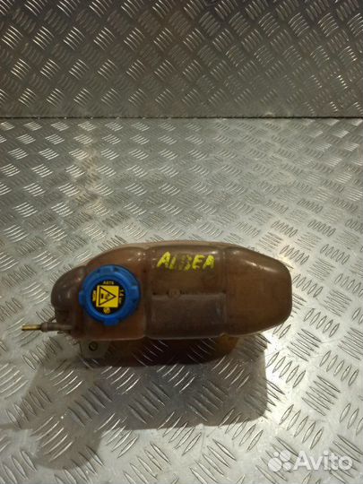 Бачок расширительный Fiat Albea седан 1.4 2010