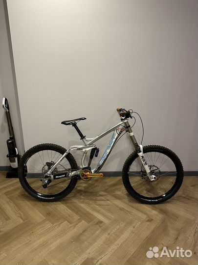 Ghost Northshore 26 M