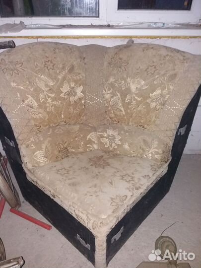 Угловой диван бу