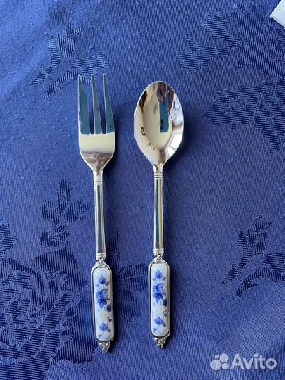 Набор чайных ложек и вилок