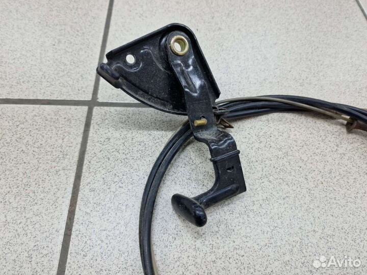 Трос открывания капота Audi 80 B4/B3 Оригинал