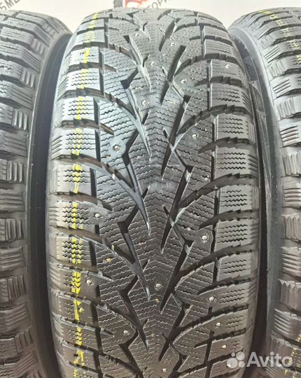 Toyo Observe G3-Ice 215/60 R17 100T