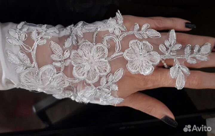 Перчатки свадебные