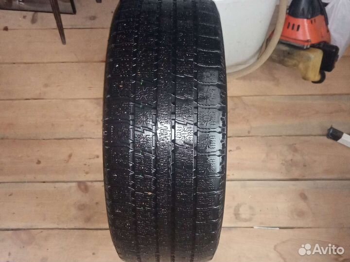 Toyo M65 215/55 R16