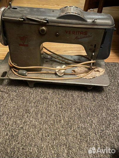 Швейная машинка