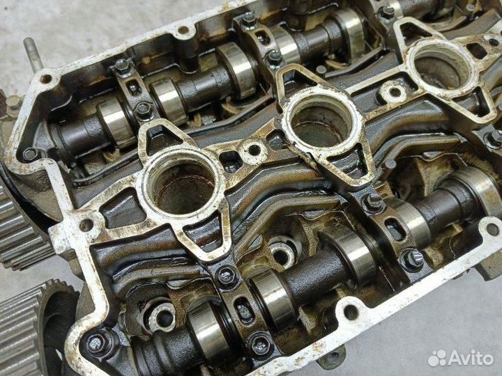 Головка блока цилиндров Лада Приора