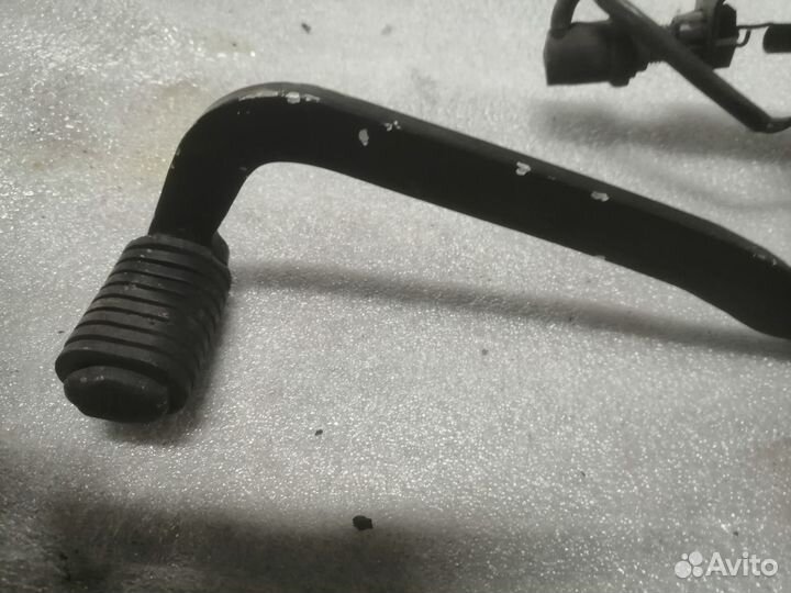 Продам лапку переключения на Yamaha XvS 1100