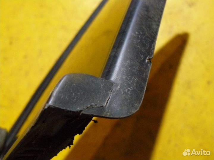 Стекло кузовное правое для VW Polo SED Rus 2016г