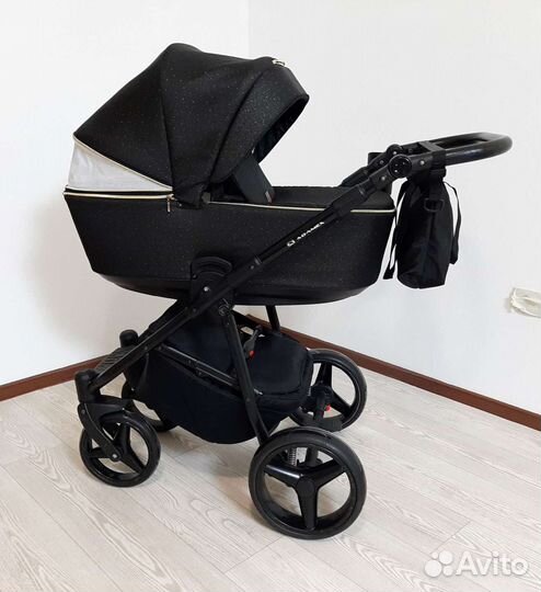 Коляска Adamex Reggio Special 3в1