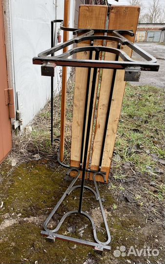 Скамейка металлическая