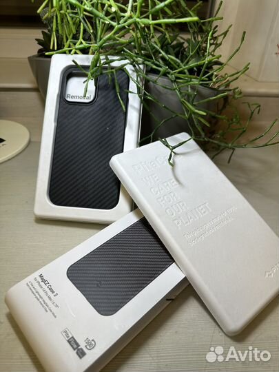 Чехол Pitaka на iPhone 14 Pro Max