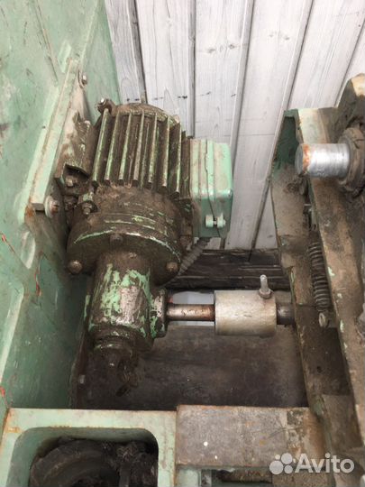 Перемоточный станок на 10 шпуль