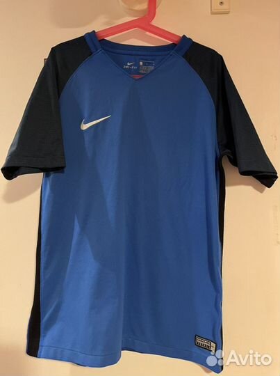 Футбольная футболка Nike 12-13 лет, 147-158