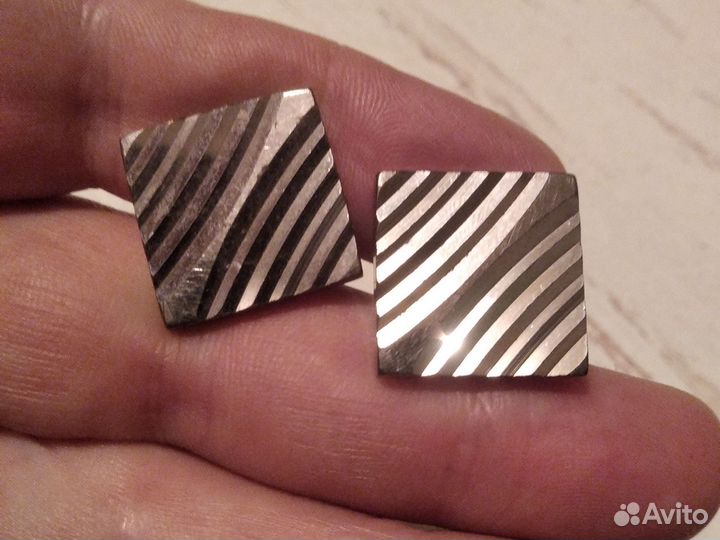 Ретро запонки