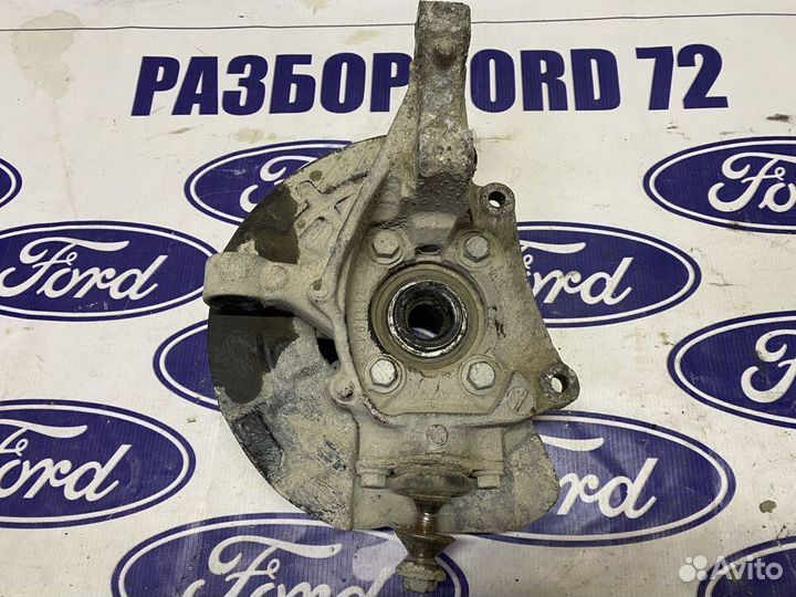 Поворотный кулак левый Volvo S60 S80 в сборе