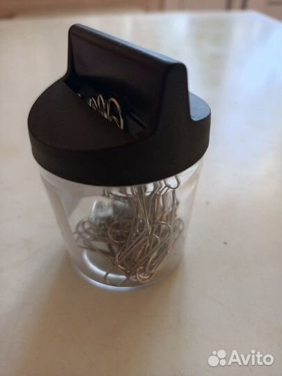 Скрепочница магнитная новая