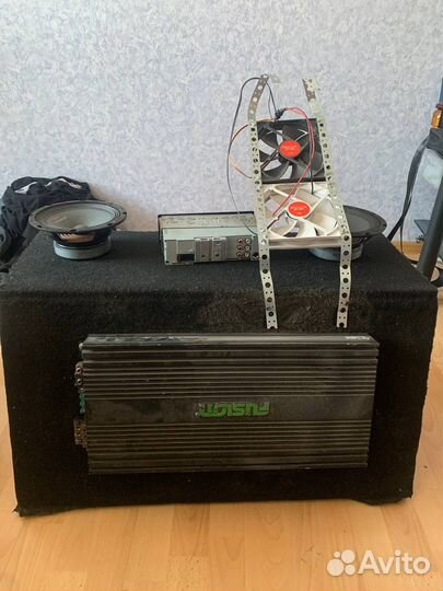 Комплект музыки в машину