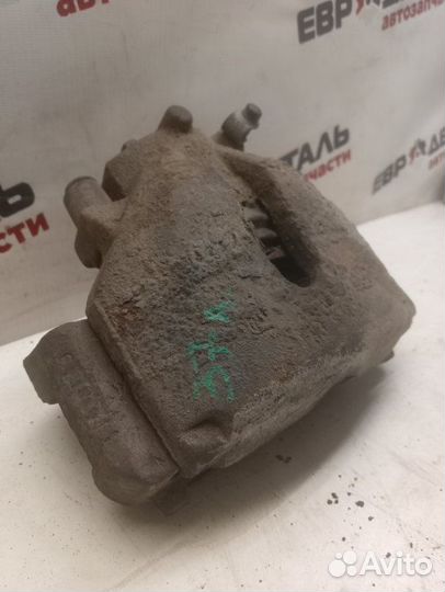 Суппорт тормозной передний левый Opel Vectra B