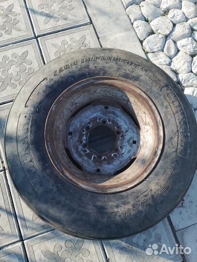 BKT MP 567 9.5 R15 121L