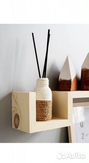 Новые навесные полки в стиле 