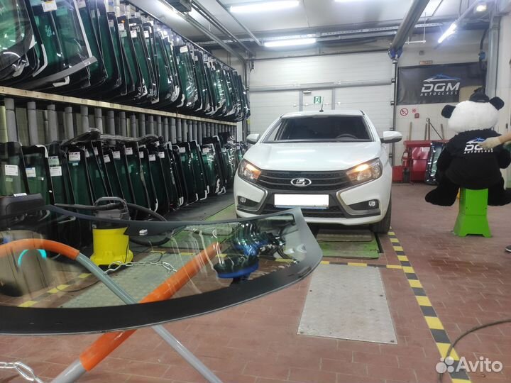 Лобовое стекло LADA Vesta