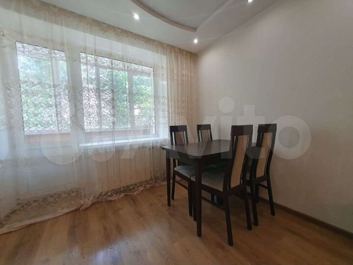 2-к. квартира, 46 м², 3/5 эт.