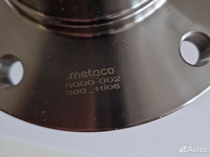 Ступица передняя (Wheel Hub Front) Opel Zafira B